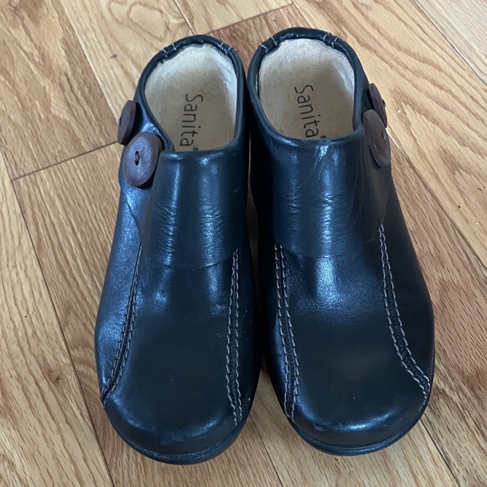 Sanita Black Leather Clogs